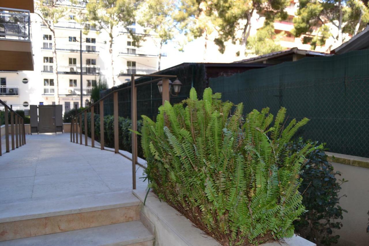 Luminoso Y Amplio Apartamento En Salou Con Piscina Apartment Ngoại thất bức ảnh