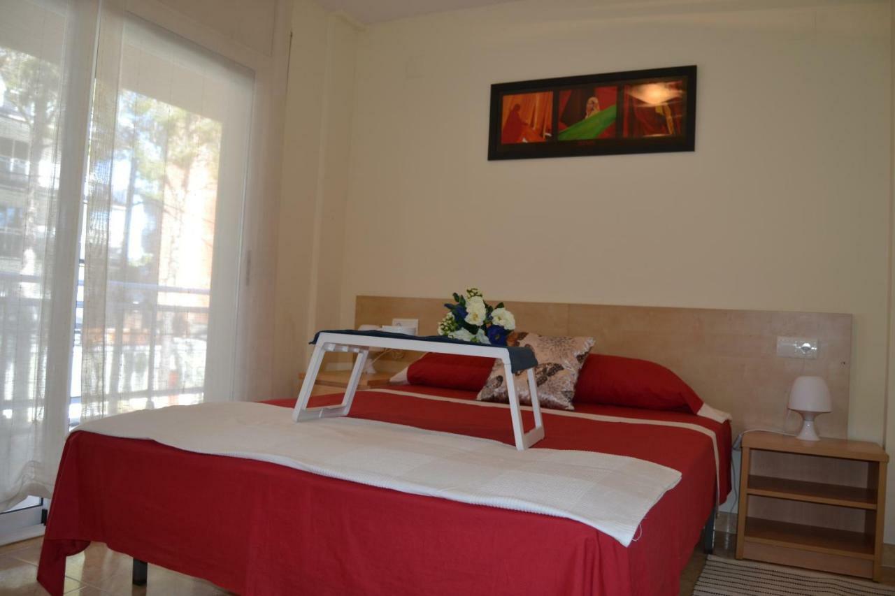 Luminoso Y Amplio Apartamento En Salou Con Piscina Apartment Ngoại thất bức ảnh